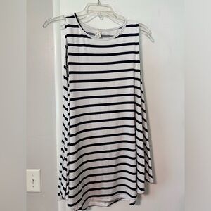 Large bellamie navy and white stripe tank
